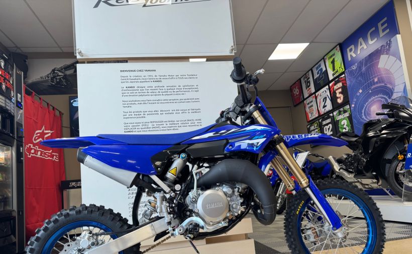 YAMAHA YZ65 3