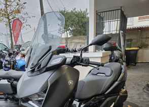 YAMAHA XMAX 300 - 2025