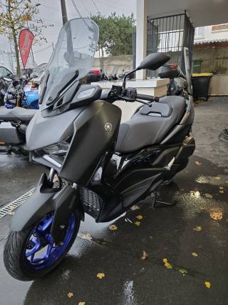 YAMAHA XMAX 300 - 2025