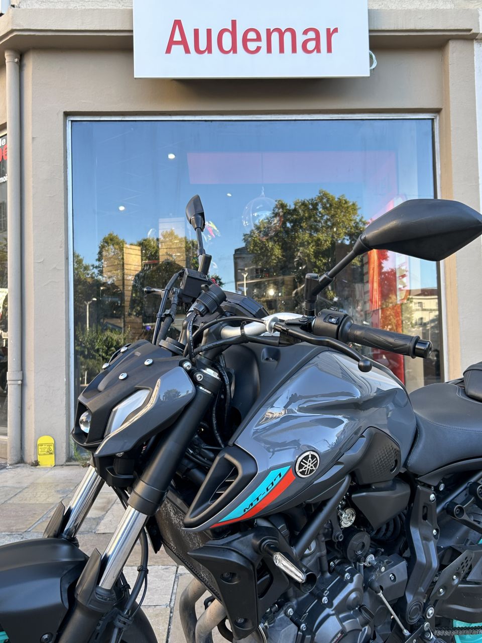 YAMAHA MT-07 (47.5CV) 3