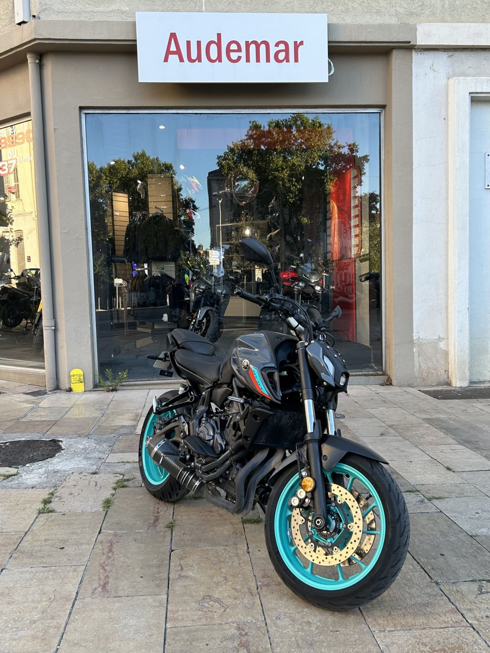 YAMAHA MT-07 (47.5CV) 9