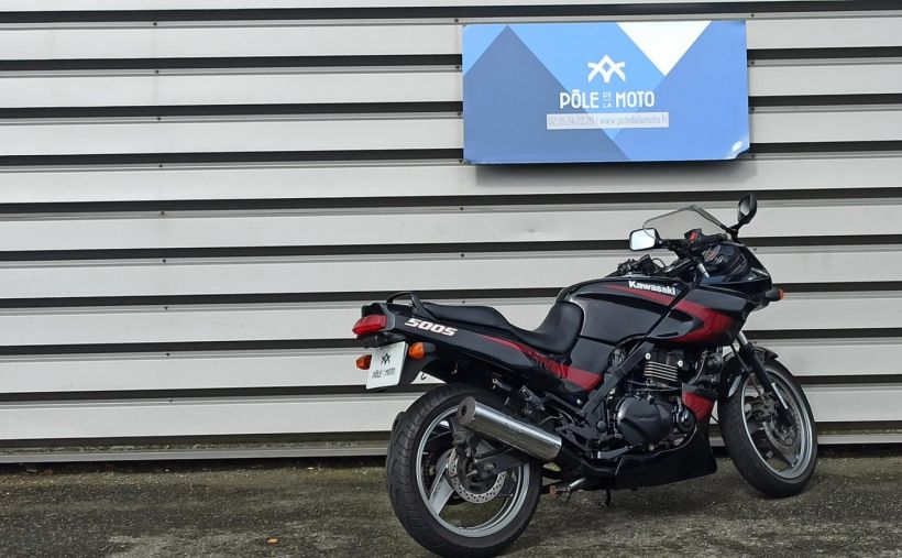 KAWASAKI GPZ 500 S 4