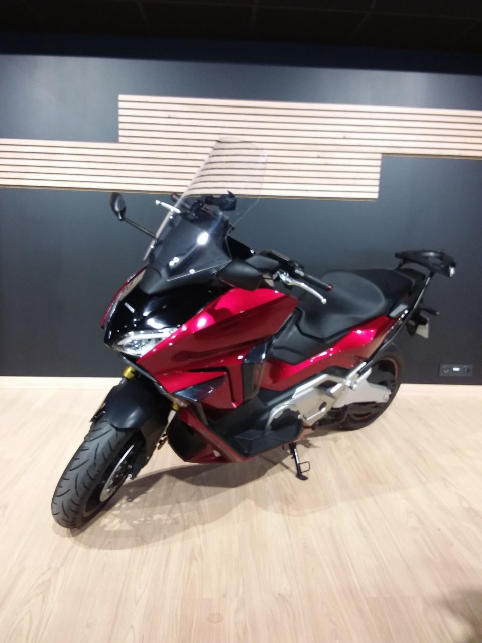 HONDA NSS FORZA 750 1