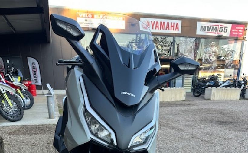 HONDA NSS FORZA  125AD 8