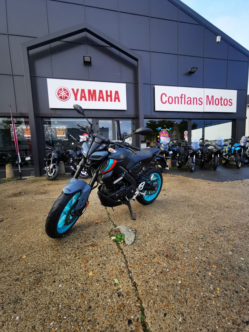 YAMAHA MT-125 ABS 0