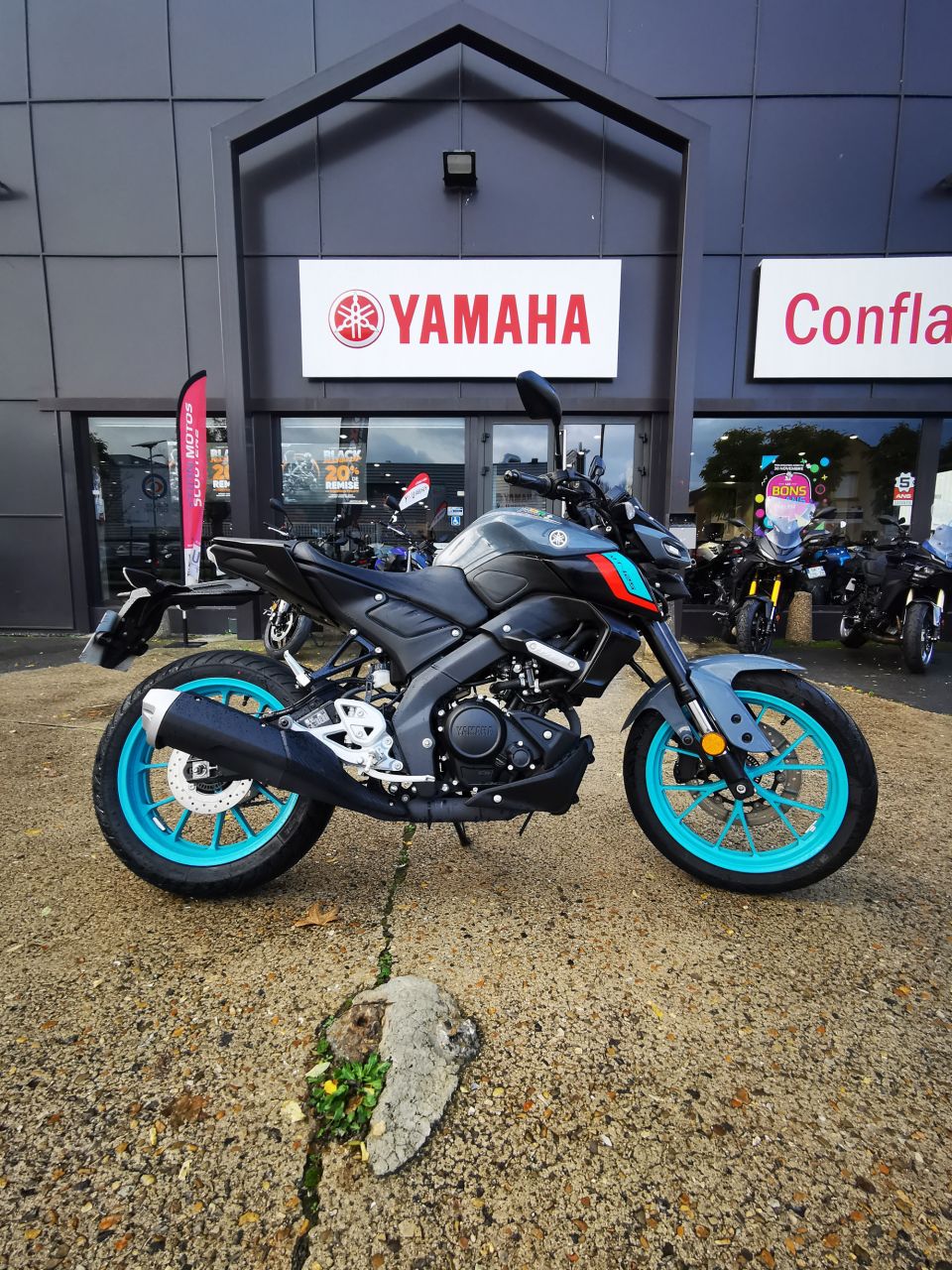 YAMAHA MT-125 ABS 1