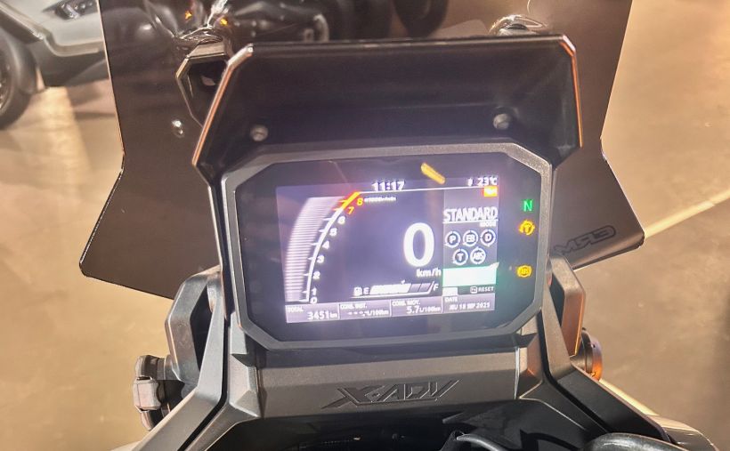 HONDA X-ADV 2