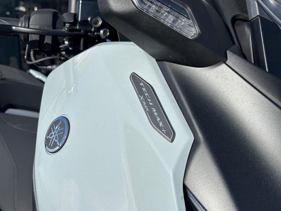 YAMAHA XMAX 125 TECHMAX + 5