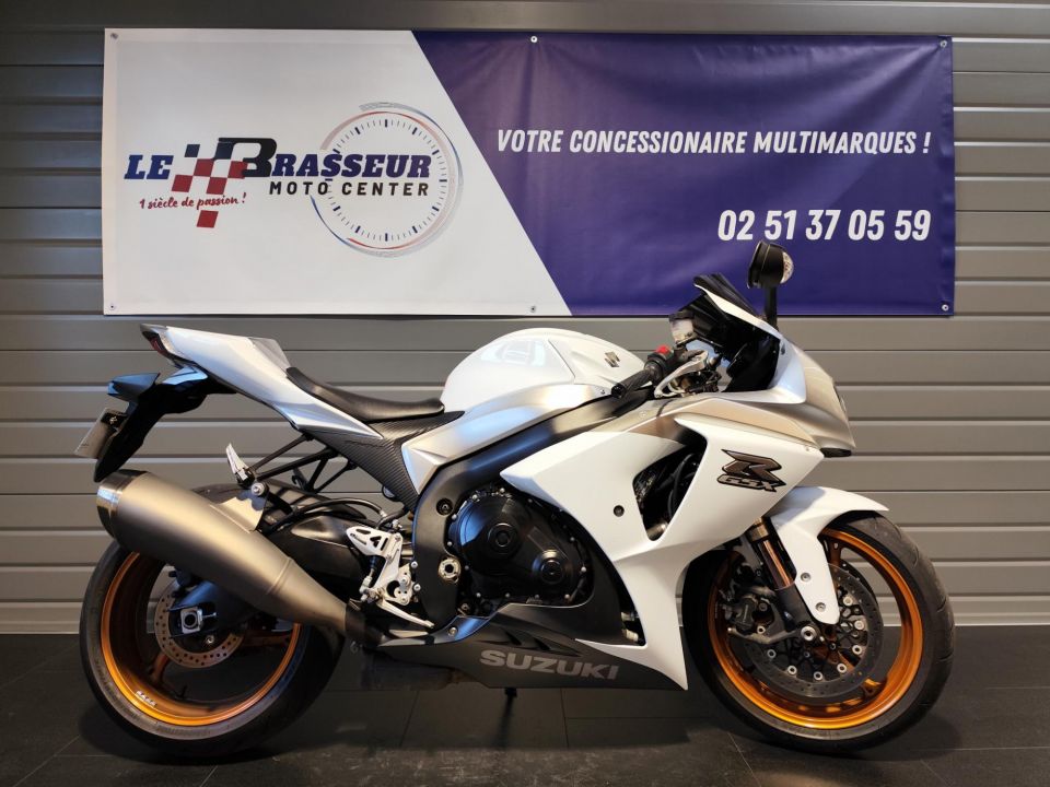 SUZUKI GSX-R 1000 18