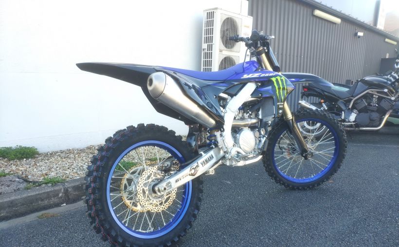 YAMAHA YZ250F MONSTER ENERGY 2