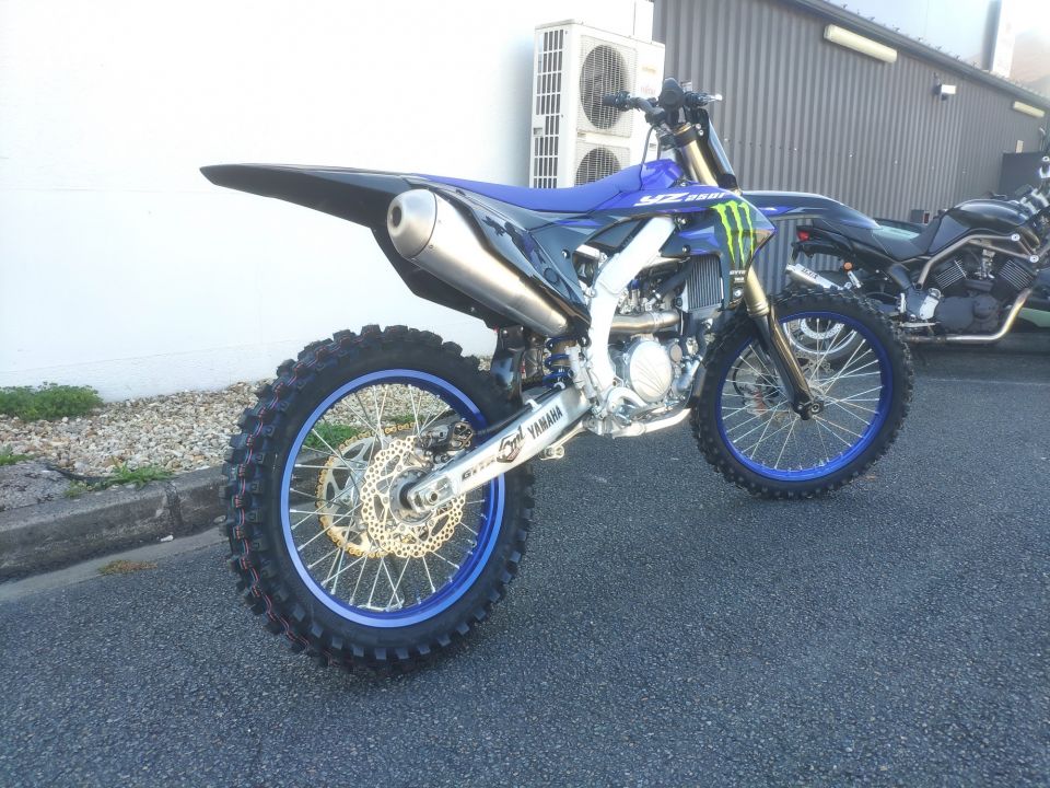 YAMAHA YZ250F MONSTER ENERGY 2
