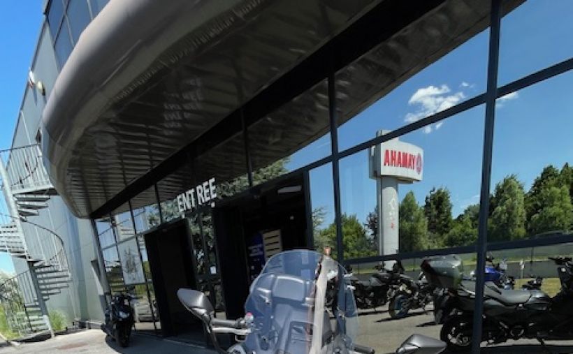 YAMAHA XP T-MAX 560 TECH MAX 4