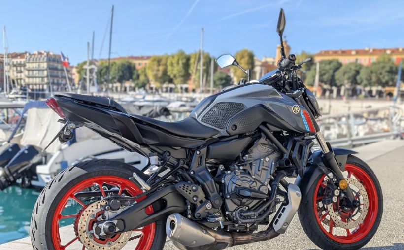 YAMAHA MT-07 2