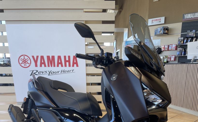 YAMAHA XMAX 125 TECH MAX 0