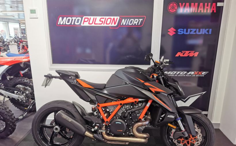 KTM 1390 SUPER DUKE R EVO 3