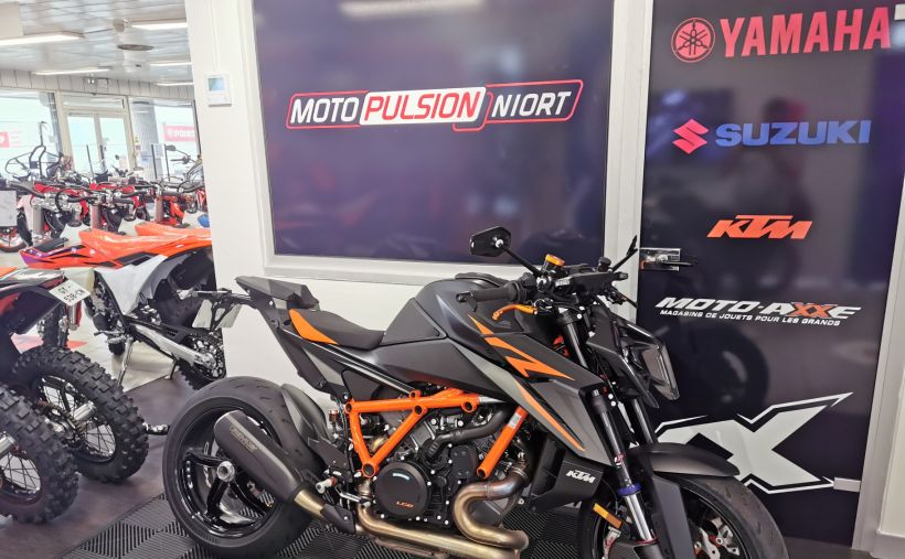 KTM 1390 SUPER DUKE R EVO 0