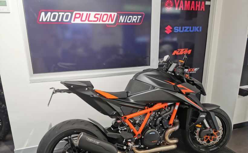 KTM 1390 SUPER DUKE R EVO 6