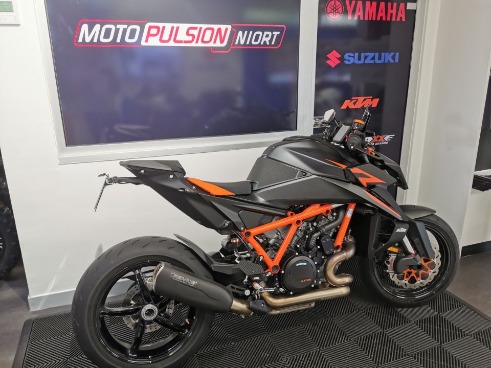 KTM 1390 SUPER DUKE R EVO 6
