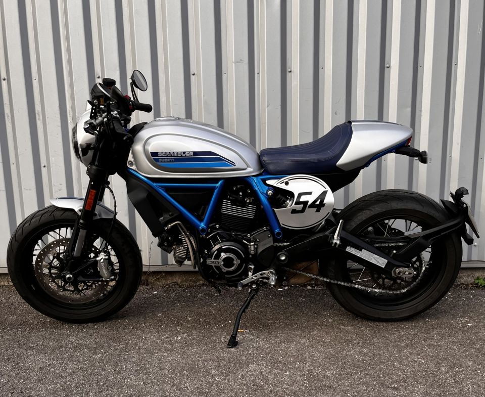 DUCATI SCRAMBLER 8
