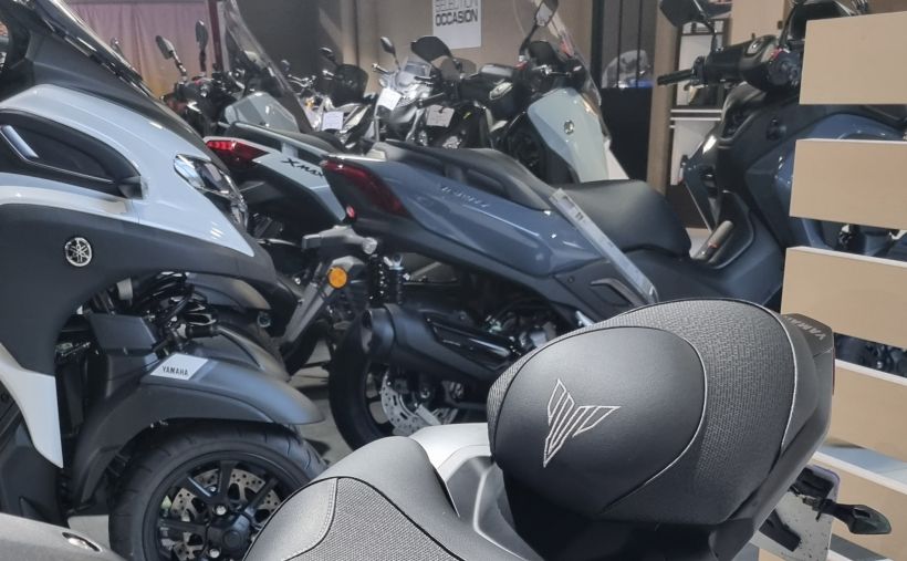 YAMAHA MT-07 (47.5CV) 4