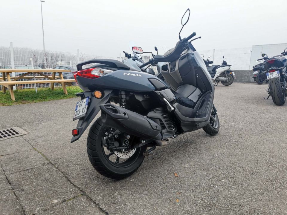 YAMAHA NMAX 125 2