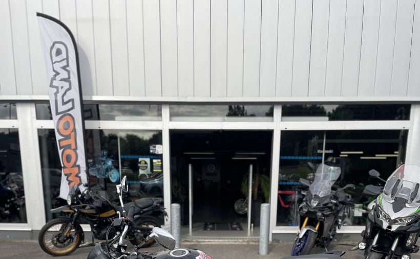SUZUKI GLADIUS 650 0