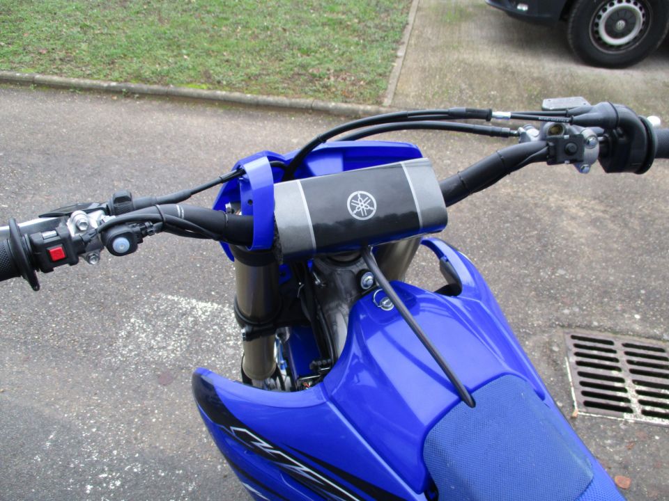 YAMAHA YZ250F 12