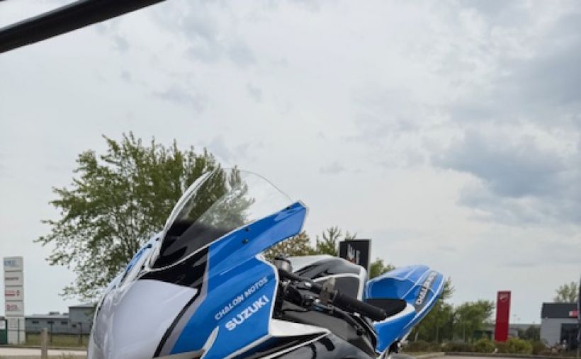 SUZUKI GSX-R 600 1