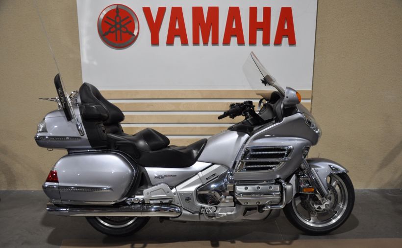HONDA GL1800 GOLDWING 0