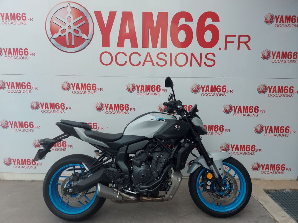 YAMAHA MT-07 Y-AMT 0
