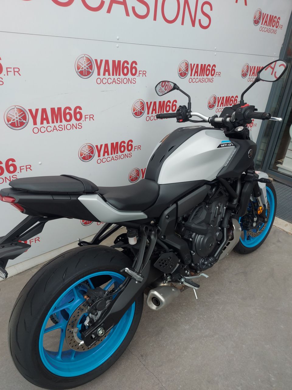 YAMAHA MT-07 Y-AMT 2