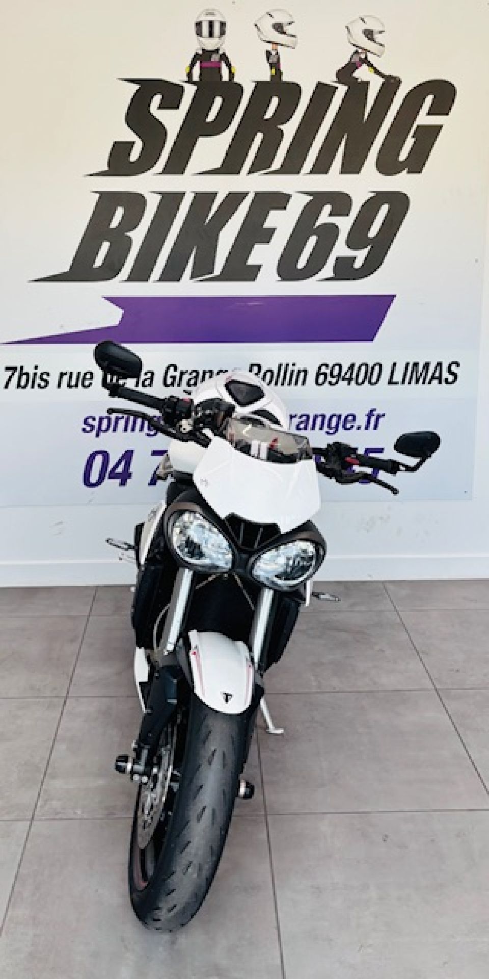 TRIUMPH STREET TRIPLE 765 RS 4