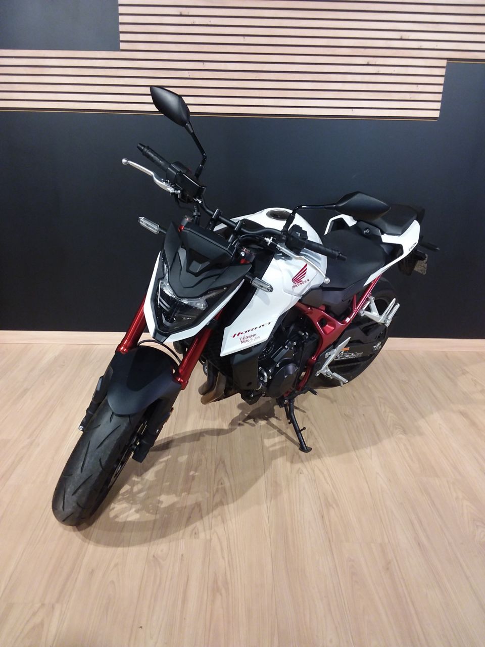 HONDA CB 750 HORNET 1