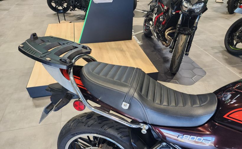 KAWASAKI Z900RS 10