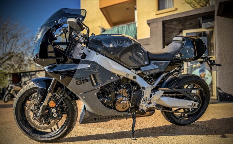 YAMAHA XSR 900 GP 3