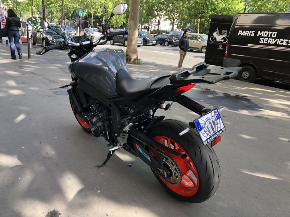 YAMAHA MT-09 20