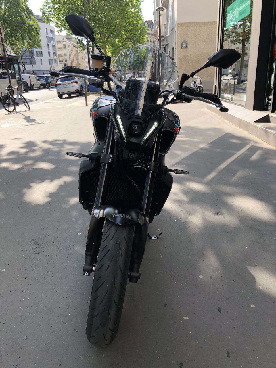 YAMAHA MT-09 35