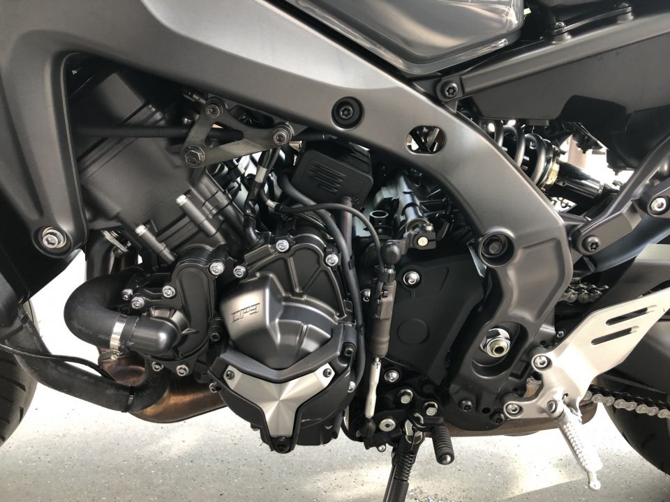 YAMAHA MT-09 65