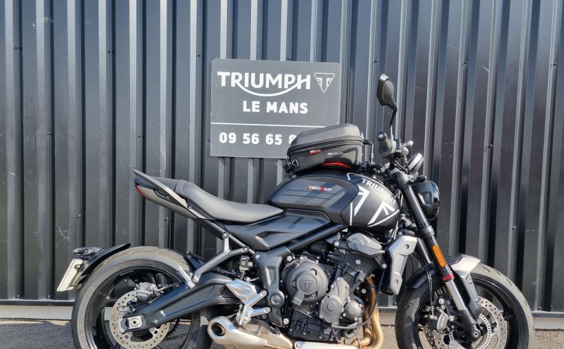 TRIUMPH TRIDENT 660 0