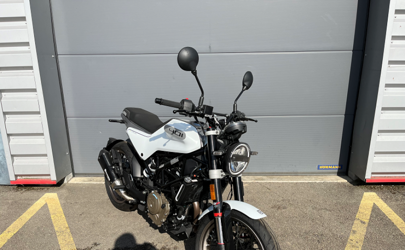 HUSQVARNA VITPILEN 401 1