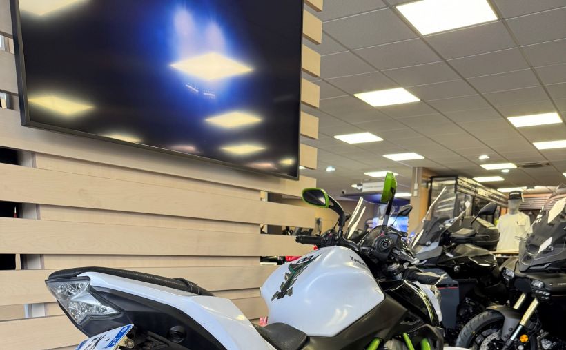 KAWASAKI Z650 - Z650 4