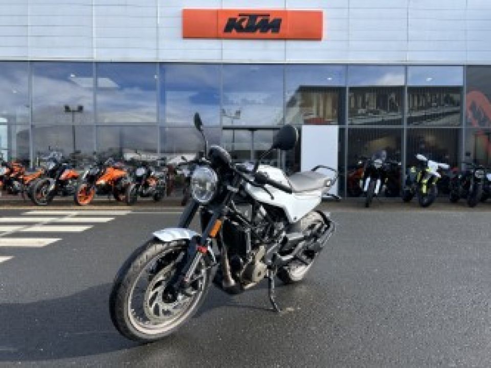 HUSQVARNA 701 ENDURO 13