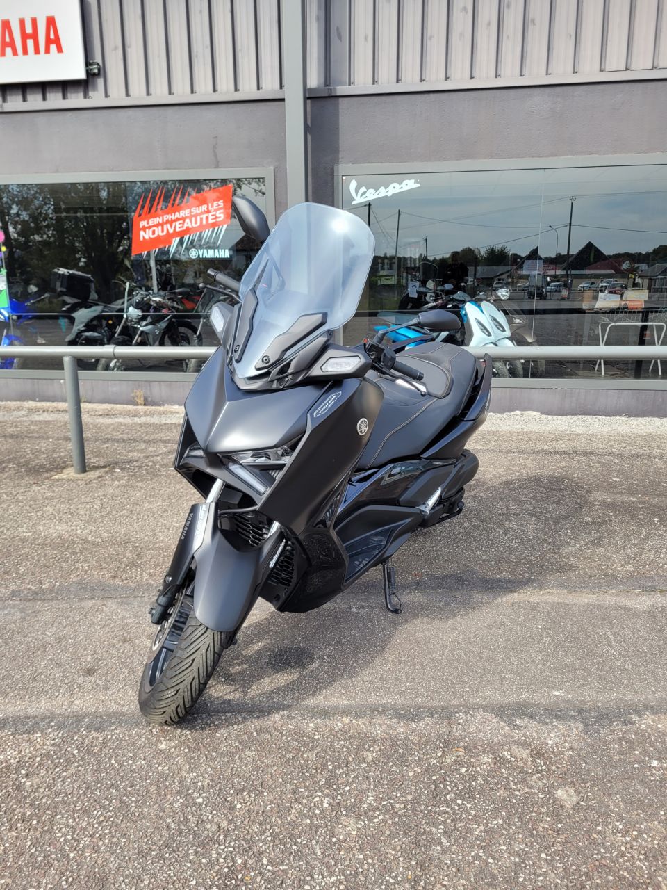 YAMAHA XMAX 125 TECH MAX 0