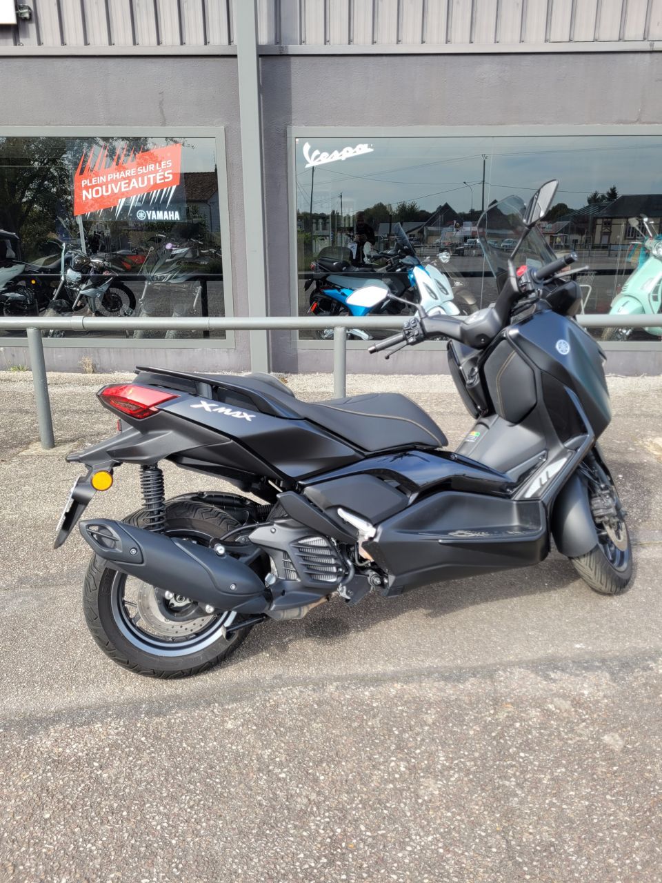 YAMAHA XMAX 125 TECH MAX 6