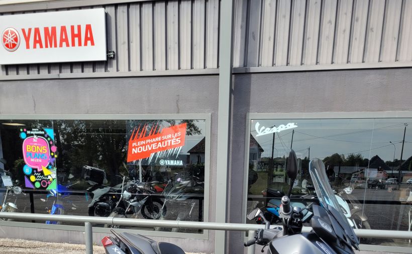 YAMAHA XMAX 125 TECH MAX 3