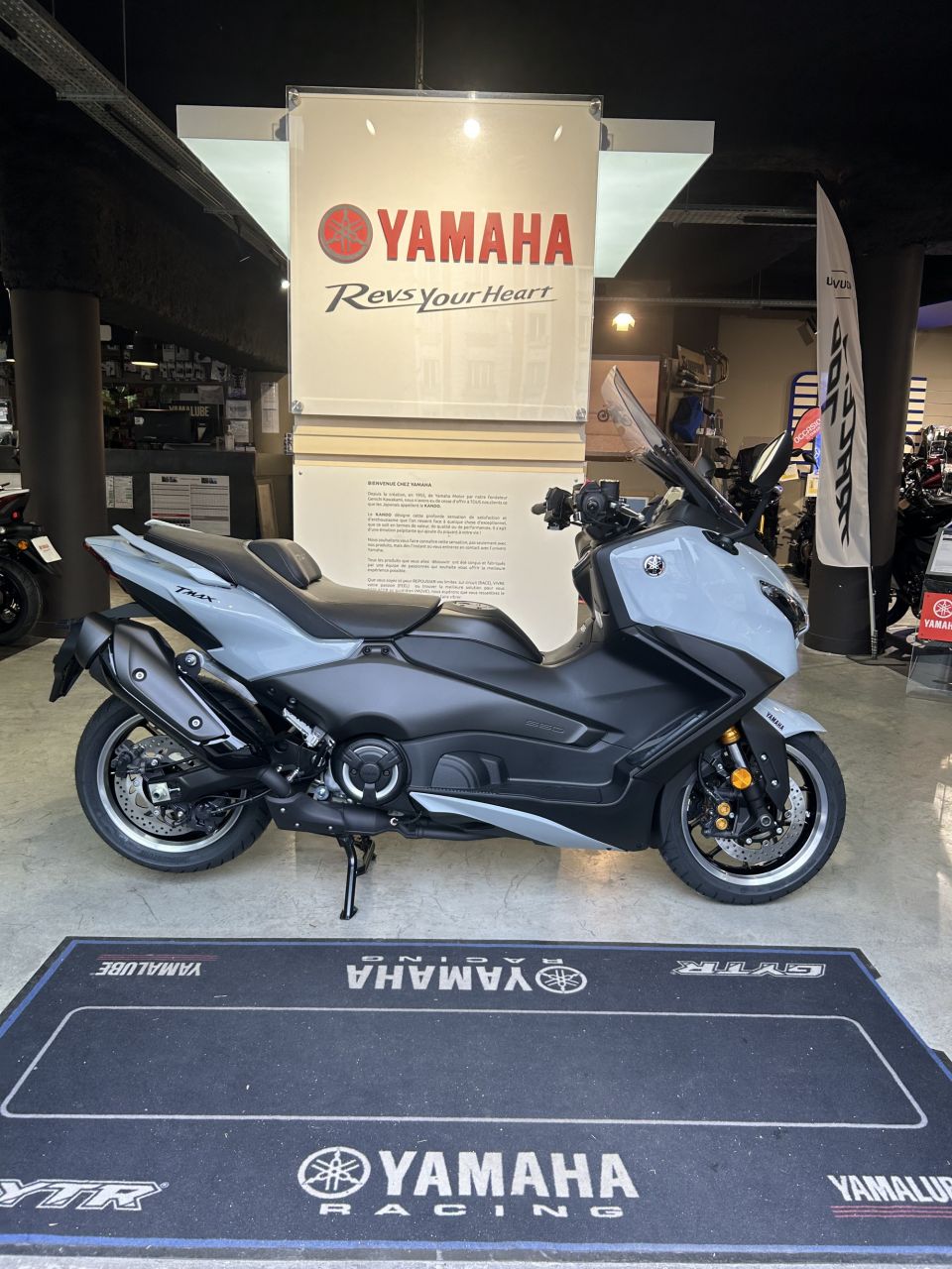 YAMAHA XP T-MAX 560 TECH MAX 0