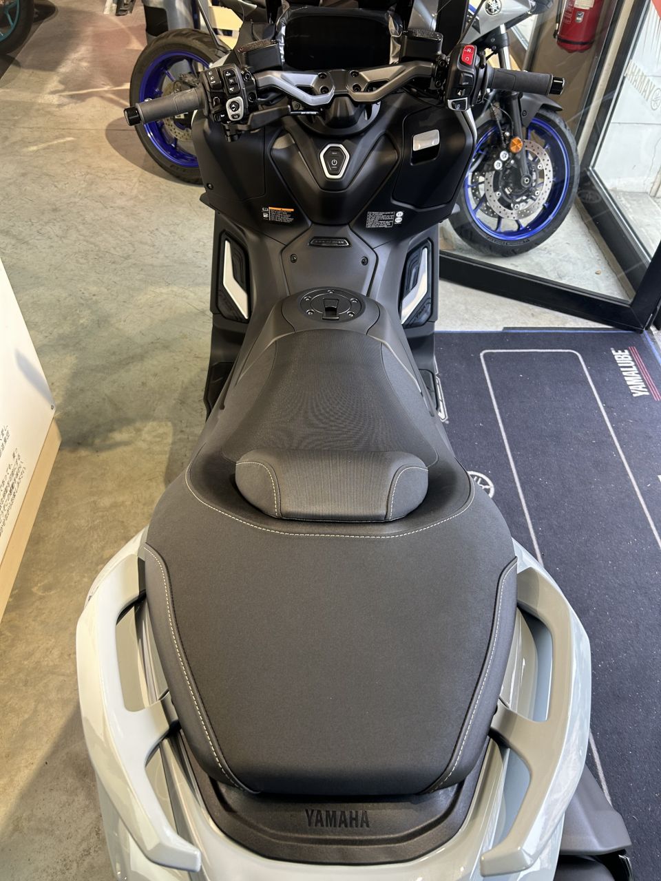 YAMAHA XP T-MAX 560 TECH MAX 3