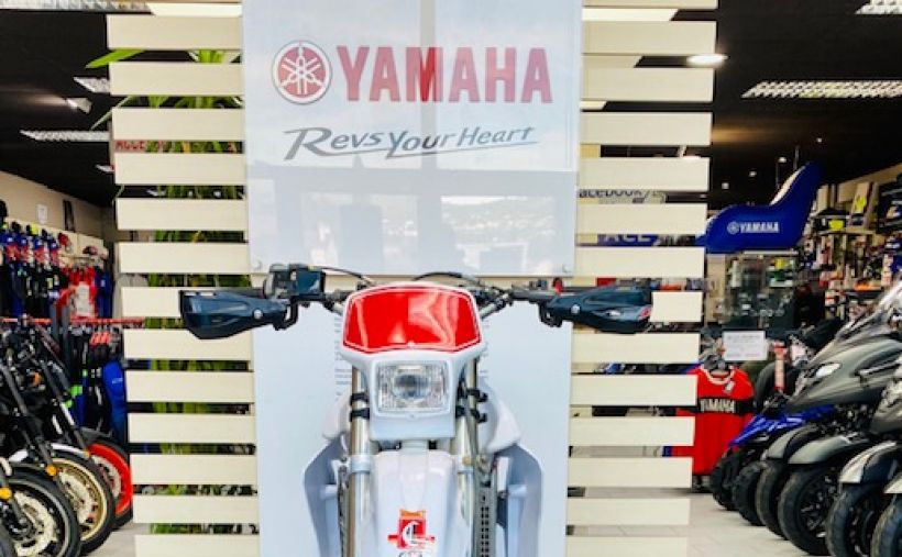 YAMAHA WR250Z CHESTERFIELD 2
