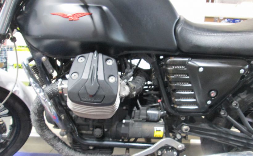 MOTO GUZZI MOTO GUZZI V7 II 3