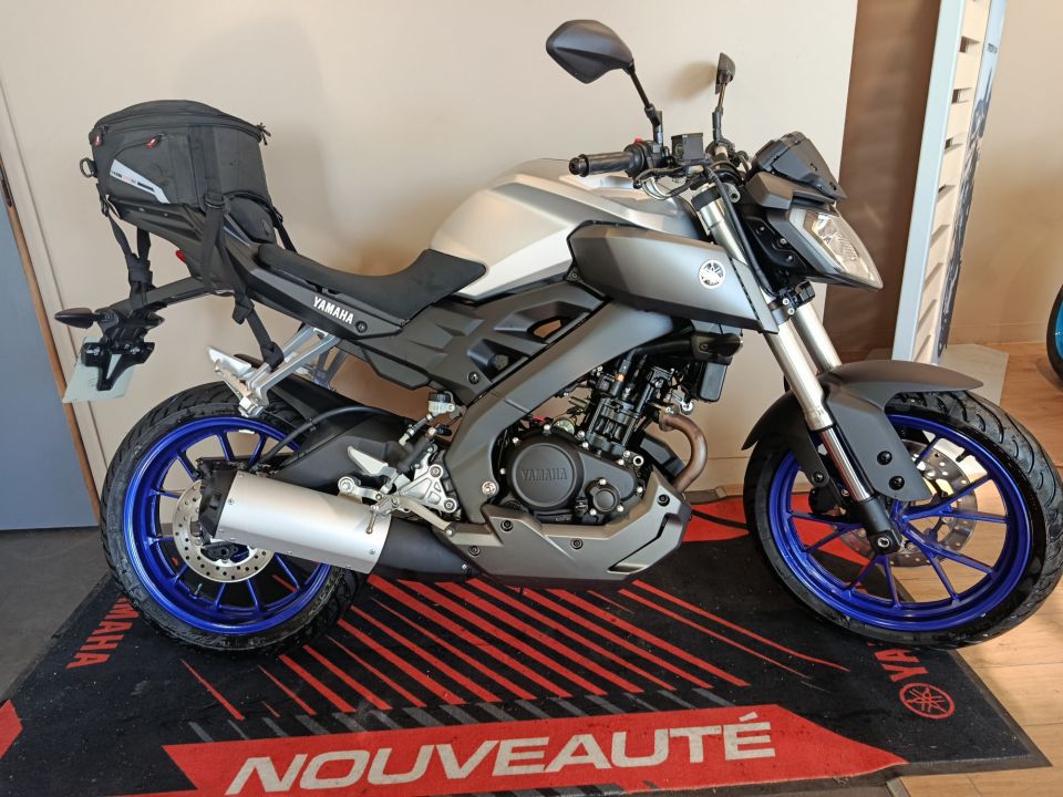 YAMAHA MT-125 0